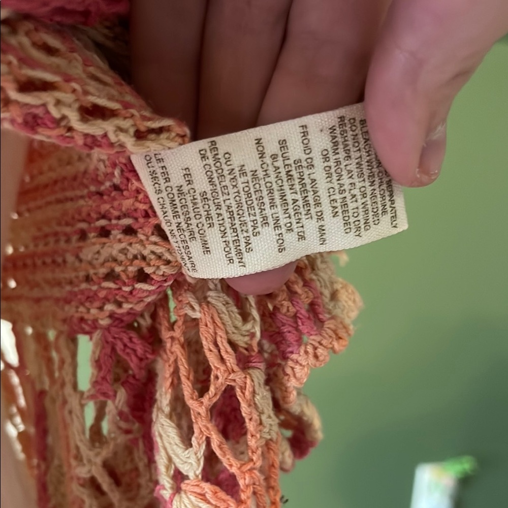 Elegant Crochet Free People Women's Top in coral, pink and Cream - Picture 10 of 12